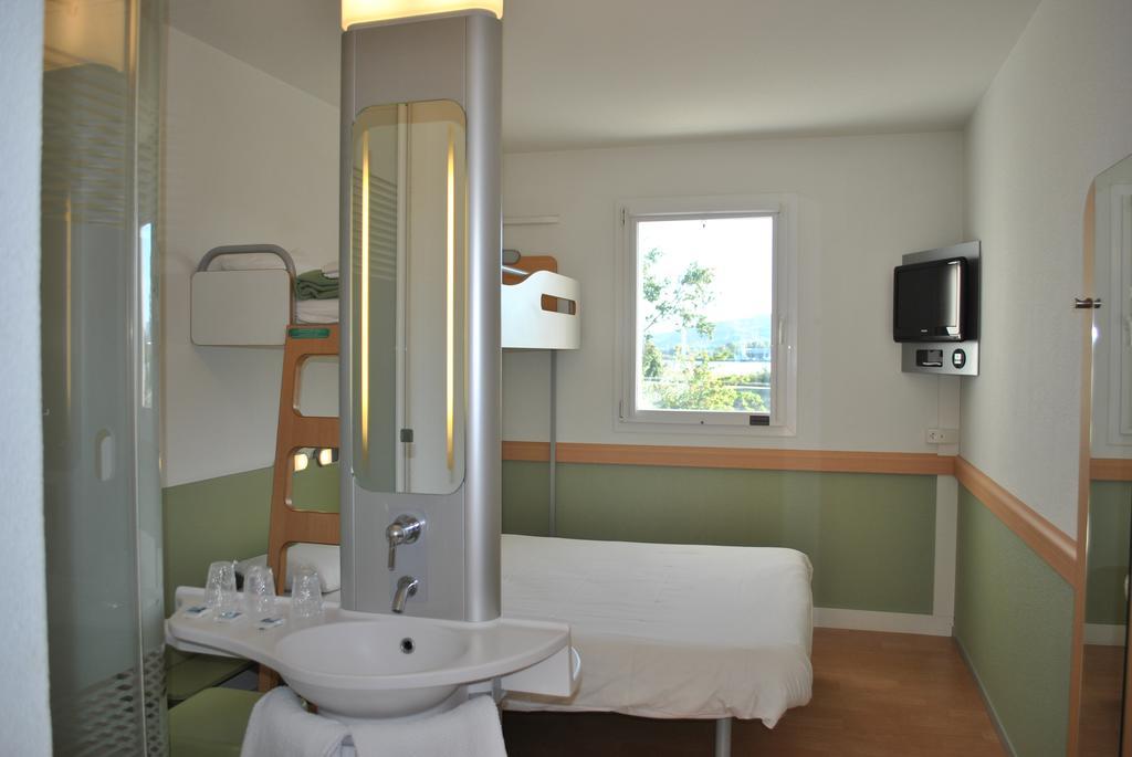 Ibis Budget Loriol Hotel